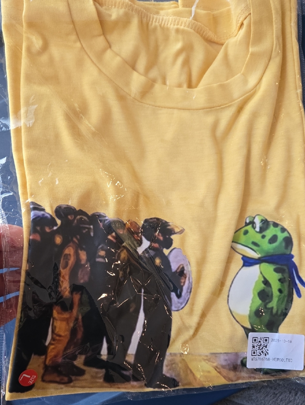 RESIST FROG Graphic TEE. Yellow. LG  (BIN 004)